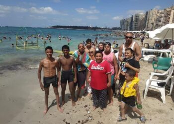 يوم ترفيهى مجانى ل ١٠٠ طفل من ذوى الاحتياجات الخاصة بشواطئ الاسكندرية 24 - جريدة المساء