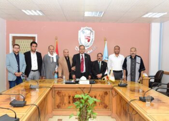 جامعة سوهاج تبحث التعاون مع اللجنة التنسيقية للمجتمع المدنى بالمحافظة 31 - جريدة المساء