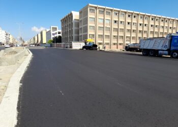 استكمال أعمال رصف شارع "عبدالرحمن شكرى" ببورسعيد 26 - جريدة المساء