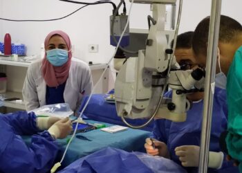نجاح أول عملية زرع قرنية بمستشفى رمد المنصورة 17 - جريدة المساء