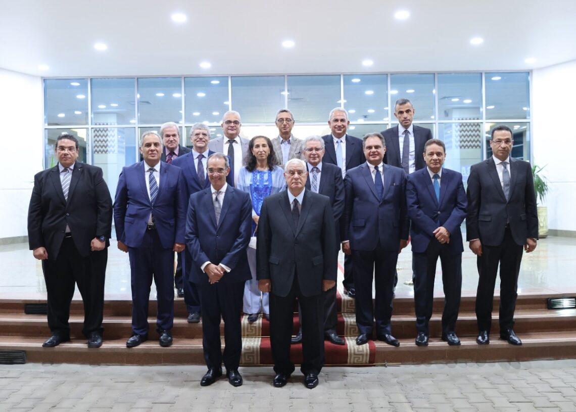 عدلي منصور رئيسا لمجلس أمناء جامعة مصر للمعلوماتية 17 - جريدة المساء