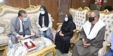 محافـظ المنوفية يلتقى عددا من المواطنين الأكثر احتياجا .. ويقرر صرف مساعدات مالية عاجلة لهم 1 - جريدة المساء