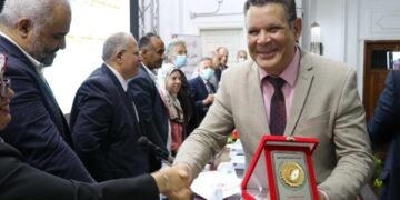 بالصور .. تكريم الأطباء المثاليين بالأقصر 1 - جريدة المساء