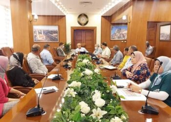 "الغضبان" يستعرض آليات تنفيذ مقترح ربط بورسعيد بطريق شادر عزام عبر محور ٣٠ يونيو 19 - جريدة المساء