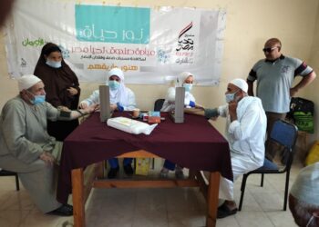 618 عملية عيون و 412 نظارة طبية بالمجان للأسر الأولي بالرعاية بالمنوفية 35 - جريدة المساء