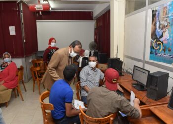 رئيس جامعة سوهاج يزور طلاب "نور البصيرة" خلال رحلتهم بالاسكندرية 31 - جريدة المساء