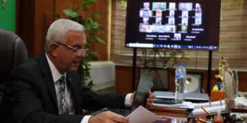 رئيس جامعة المنوفية: بدء الدراسة بكليتى الأسنان والذكاء الاصطناعى وتحويل الكتاب الجامعى ل" الكترونى" .. هذا العام 2 - جريدة المساء رئيس جامعة المنوفية: بدء الدراسة بكليتى الأسنان والذكاء الاصطناعى وتحويل الكتاب الجامعى ل" الكترونى" .. هذا العام 1 - جريدة المساء