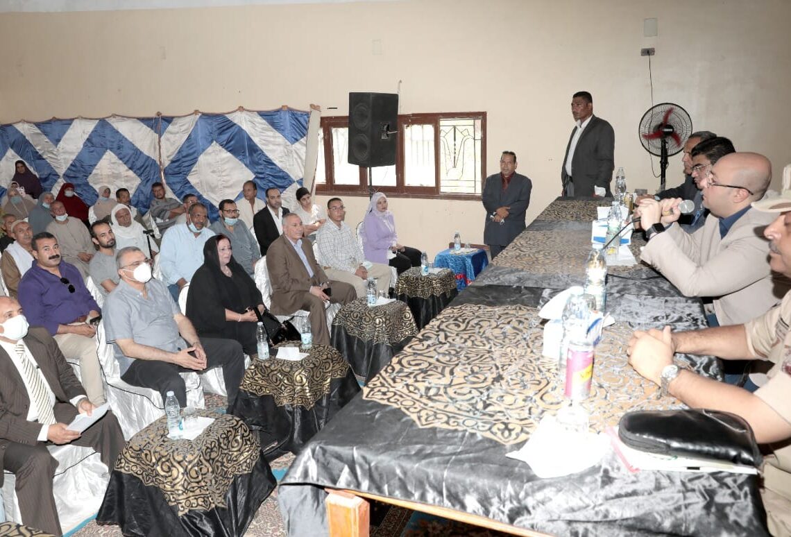 محافظ بني سويف يستعرض الموقف التنفيذى لمشروعات "حياة كريمة" 17 - جريدة المساء