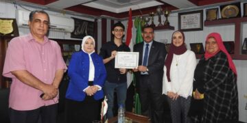 تعليم المنوفية تكرم "اللقوة" الثالث على الجمهورية فى الثانوية العامة 2 - جريدة المساء تعليم المنوفية تكرم "اللقوة" الثالث على الجمهورية فى الثانوية العامة 1 - جريدة المساء