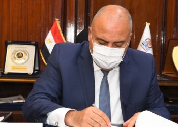 محافظ قنا يوافق على خفض الحد الأدنى للقبول بالمدارس الثانوية العامة والفنية  16 - جريدة المساء