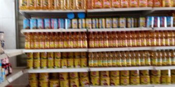 محافظ الإسكندرية يؤكد على توافر كافة السلع الأساسية بالمجمعات الاستهلاكية 9 - جريدة المساء