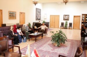 رئيس جامعة الزقازيق يهنئ الفائزات بمنحة وزارة التضامن الاجتماعى "حاضنات الفائقين " 31 - جريدة المساء