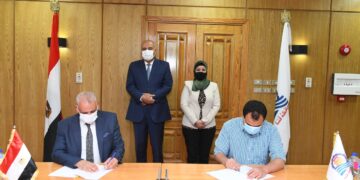 ١١١ مليون جنيه لإحلال وتجديد شبكات مياه الشرب بالمناطق العشوائية فى قنا 1 - جريدة المساء