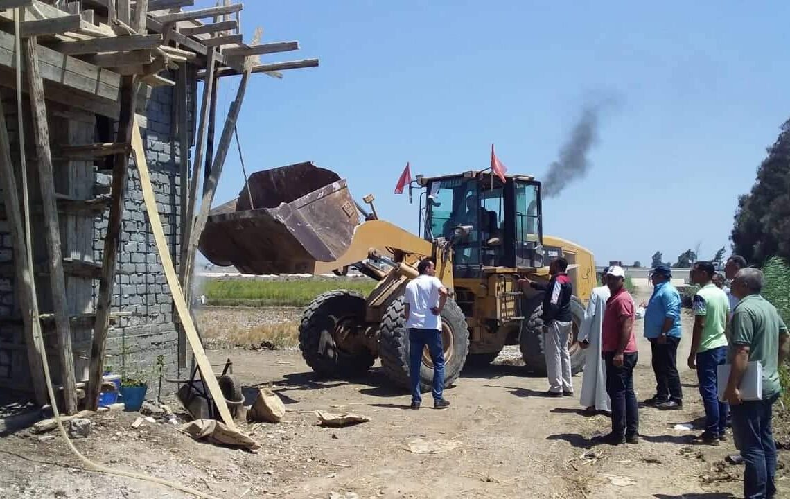 مواجهة حاسمة للتعديات على الأراضى الزراعية وأملاك الدولة ببورسعيد 19 - جريدة المساء