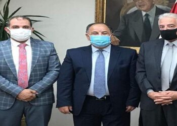 محافظ جنوب سيناء يلتقي وزير المالية لبحث دعم صندوق النظافة بالمحافظة وصرف مستحقات العاملين 35 - جريدة المساء