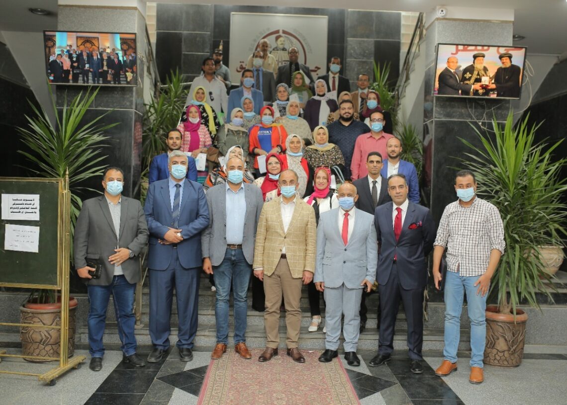ختام البرنامج التدريبى لإعداد المدربين ضمن المشروع القومى للحفاظ على كيان الأسرة المصرية «موده» بجامعة الزقازيق 17 - جريدة المساء