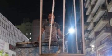 إزالة ١٧ إعلان مخالف بشوارع المنيا 2 - جريدة المساء إزالة ١٧ إعلان مخالف بشوارع المنيا 1 - جريدة المساء