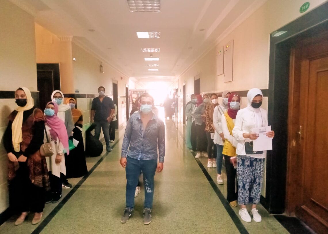 424 طالب وطالبة يؤدون اختبارات القدرات بكلية التربية النوعية بجامعة كفر الشيخ 19 - جريدة المساء