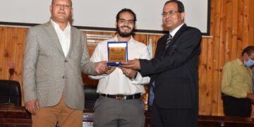 "طلاب من أجل مصر" تنظم لقاءً تعريفيًا لطلابها الجدد .. وتكرم المؤسسين القدامي بجامعة سوهاج 1 - جريدة المساء