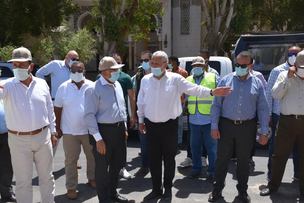 وزير التنمية المحلية ومحافظ الأقصر يتفقدان مشروعات إحياء طريق الكباش 18 - جريدة المساء