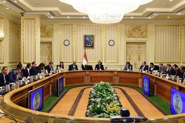       الحكومه فى اسبوع ..تخصيص وحدات سكنية للموظفين  المنتقلين الى العاصمة الادارية الجديدة  19 - جريدة المساء