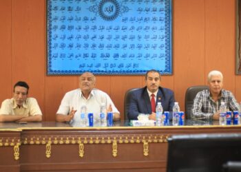 بالصور .. جامعة جنوب الوادى تنظيم لقاءً توعويًا بمحو الأمية مع طلاب الجامعة بالأقصر 17 - جريدة المساء