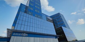 البنك العربي يطلق برنامجه لتسريع أعمال التكنولوجيا المالية 1 - جريدة المساء