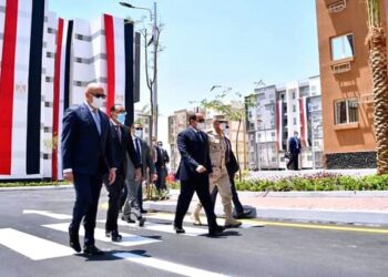 الرئيس السيسي يتفقد الوحدات السكنية بمدينة بدر 27 - جريدة المساء