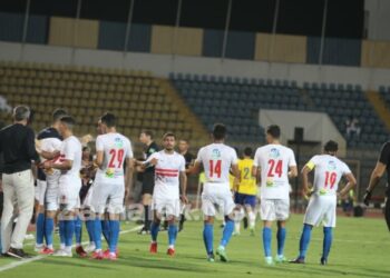 كارتيرون يجتمع مع لاعبيه قبل المران 23 - جريدة المساء