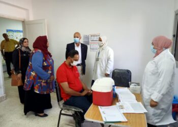 وكيل وزارة الصحة بالشرقية يتفقد تجهيز المركز الجديد لتلقي المواطنين لقاح كورونا 25 - جريدة المساء