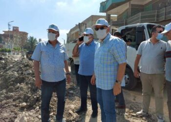  محافظ_الشرقية يتفقد أعمال إنشاء كوبريين للمشاه والسيارات على ترعة حانوت 19 - جريدة المساء