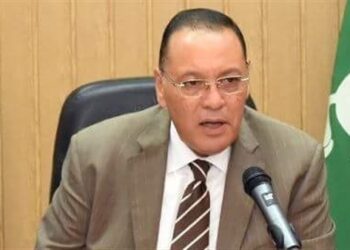 حرصاً على مستقبله التعليمى.. محافظ الشرقية يوجه بتشكيل لجنة خاصة لطالب إعدادى مصاب فى حادث 15 - جريدة المساء