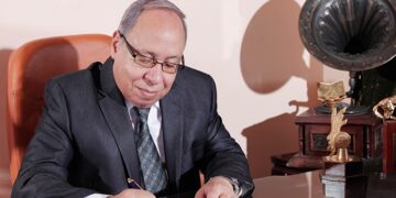 الكاتب الكبير سمير رجب يكتب :كبسولات الغنوشى والعاصمة الإدارية 1 - جريدة المساء