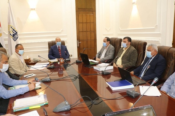 استلام شركتى ارتقاء وانفيروماستر عملهما فى منظومة النظافة بداية سبتمبرالمقبل 19 - جريدة المساء