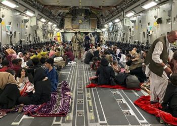 الولايات المتحدة وإسبانيا يتفقان على استخدام قواعد عسكرية لاستضافة لاجئين أفغان 27 - جريدة المساء