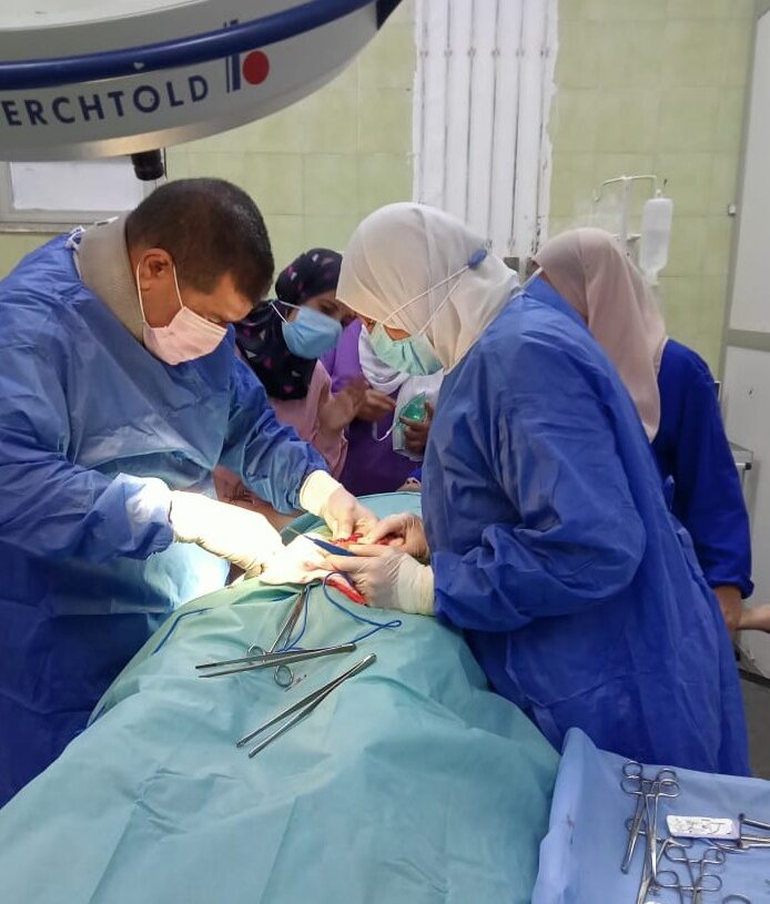 جراحة عاجلة لعريس في ليلة الزفاف إثر إنفجار بالذائدة الدودية بفاقوس 19 - جريدة المساء
