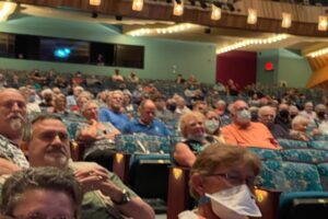 بالصور.. كيف أخرج زاهى حواس الأمريكان من بيوتهم رغم انتشار كورونا 48 - جريدة المساء