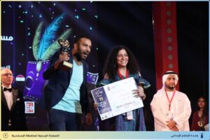 بالصور.."مدق الحناء" العمانى أفضل عرض فى مهرجان مسرح بلا إنتاج الدولى 33 - جريدة المساء