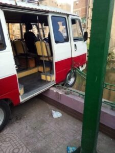  الركاب قفزوا من الميكروباص  قبل السقوط في بحر مويس بالشرقية 22 - جريدة المساء