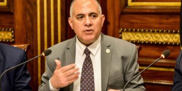 وزير الري يوجه بالإستمرار فى رفع حالة الاستنفار إستعداداً لموسم الأمطار والسيول 2 - جريدة المساء وزير الري يوجه بالإستمرار فى رفع حالة الاستنفار إستعداداً لموسم الأمطار والسيول 1 - جريدة المساء