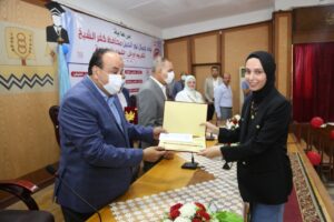 بالصور .. محافظ كفر الشيخ يكرم أوائل الثانوية العامة والدبلومات الفنية 19 - جريدة المساء