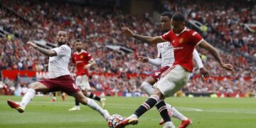 أستون فيلا يفجر مفاجأة في البريميرليج على حساب مانشستر يونايتد 1 - جريدة المساء