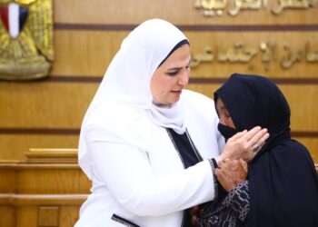 "وزيرة التضامن": ١٠٠ ألف جنيه لأسرة كل شهيد مدنى من ضحايا العمليات الإرهابية.. والصرف خلال أيام 31 - جريدة المساء