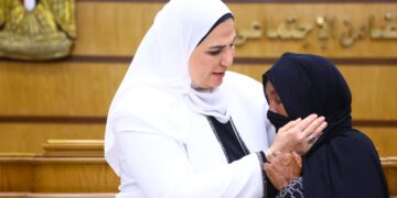 "وزيرة التضامن": ١٠٠ ألف جنيه لأسرة كل شهيد مدنى من ضحايا العمليات الإرهابية.. والصرف خلال أيام 2 - جريدة المساء "وزيرة التضامن": ١٠٠ ألف جنيه لأسرة كل شهيد مدنى من ضحايا العمليات الإرهابية.. والصرف خلال أيام 1 - جريدة المساء