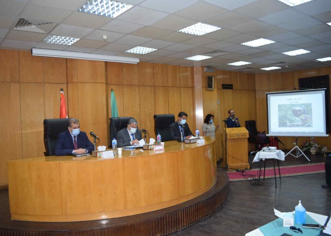 محافظ المنيا، يشهد الاجتماع الأول للجنة الاستشارية المشتركة مع هيئة انقاذ الطفولة الدولية 17 - جريدة المساء