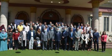 محافظ المنيا، والسفير الكندي يشهدان ورشة عمل حول مشروع "تحسين سبل العيش والتغذية والتمكين للمرأة الريفية" 1 - جريدة المساء
