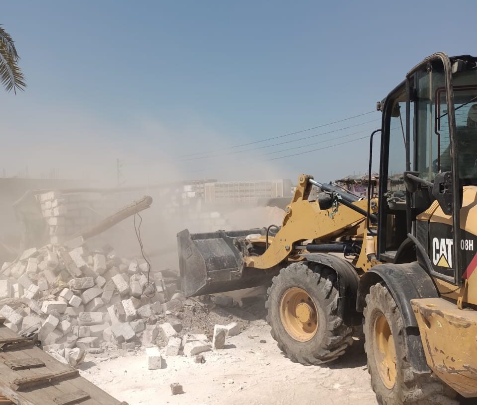 إزالة 37 حالة تعد بالبناء والزراعة على أراضي أملاك الدولة بالمنيا 19 - جريدة المساء