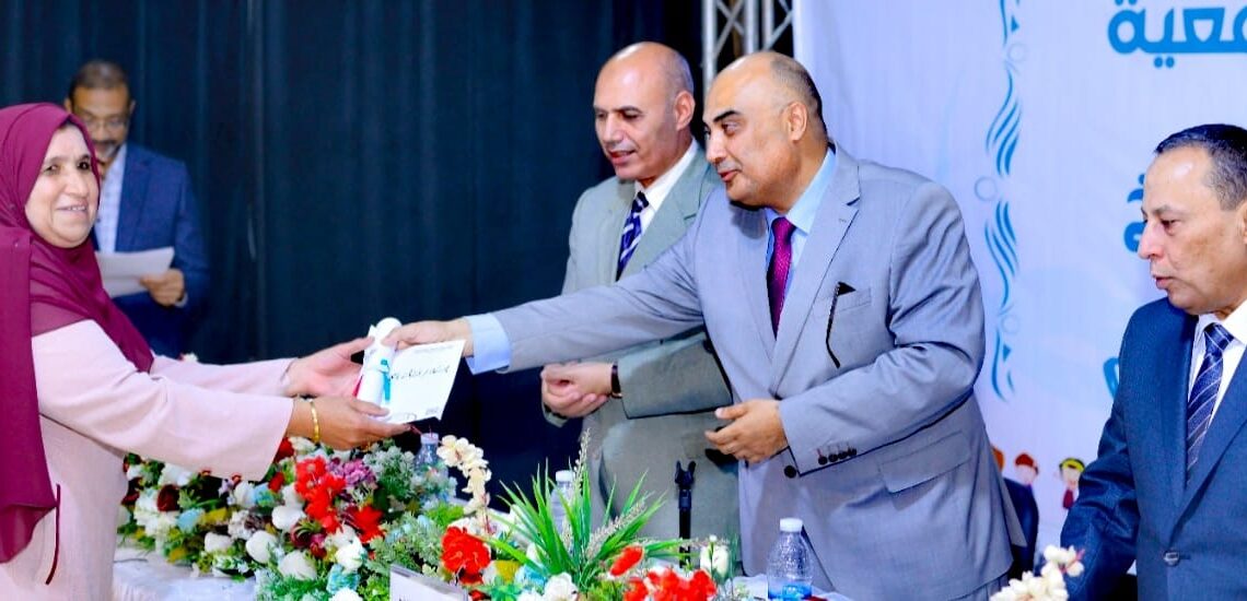 جمعيه رواد الحياه بكفرالشيخ تكرم أوائل الشهادات العامة والأزهرية 18 - جريدة المساء جمعيه رواد الحياه بكفرالشيخ تكرم أوائل الشهادات العامة والأزهرية 17 - جريدة المساء