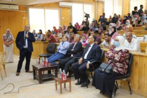 رئيس جامعة جنوب الوادى للطلاب الجدد بكلية الطب: الانتماء للوطن ركيزة أساسية لتحقيق النجاحات الشخصية 26 - جريدة المساء