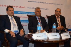 بحضور ٢٥٠ استاذ وباحث وطبيب .. بدء جلسات المؤتمر العلمى الخامس لقسم الجهاز الهضمى والكبد بطب قنا 26 - جريدة المساء